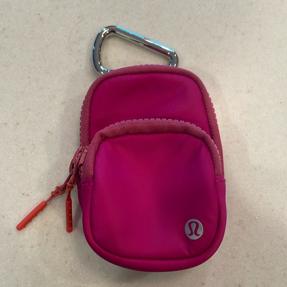 Lululemon Small Pouch
